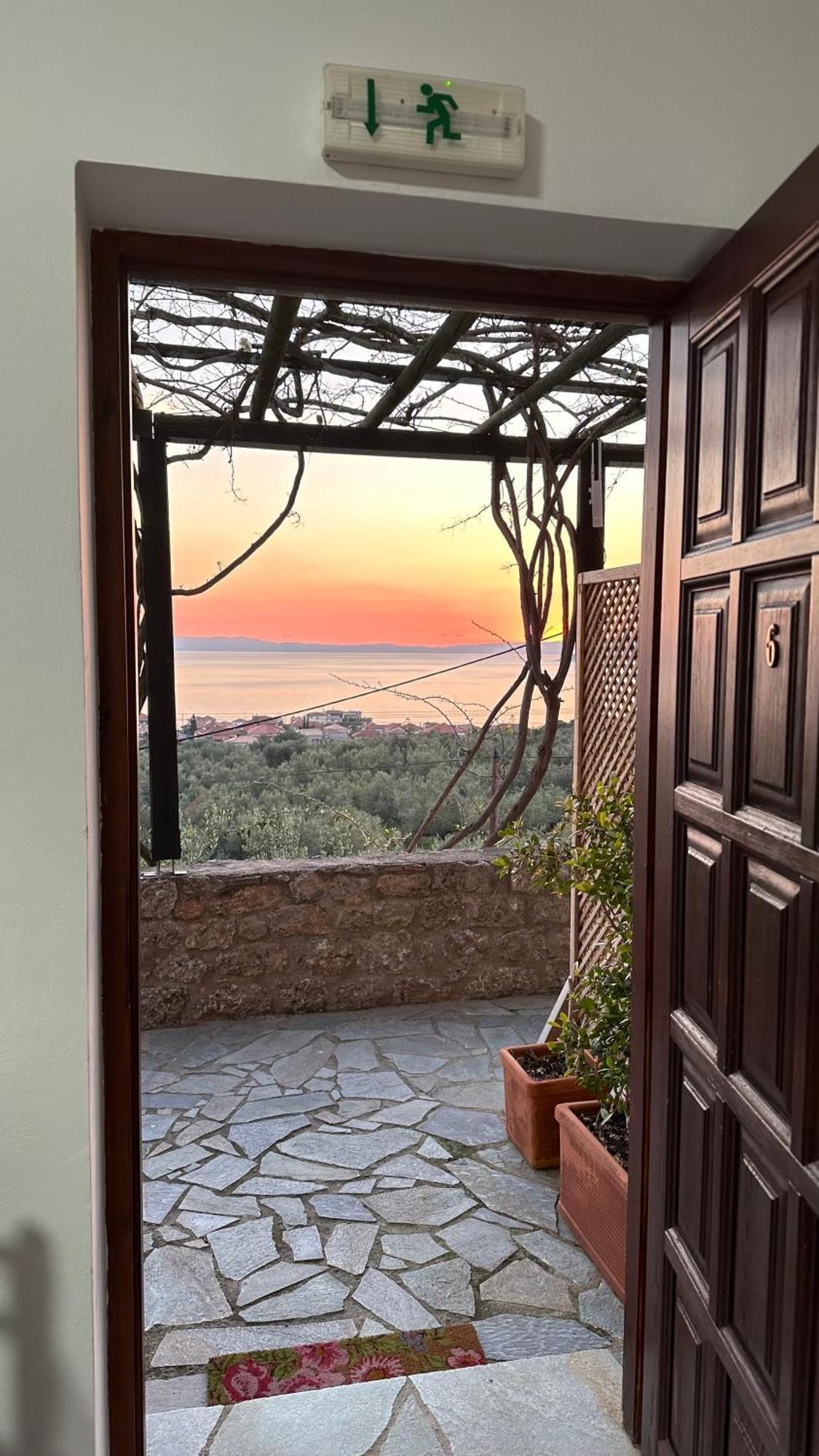 Papanestoras Apartments Kardamyli Dış mekan fotoğraf
