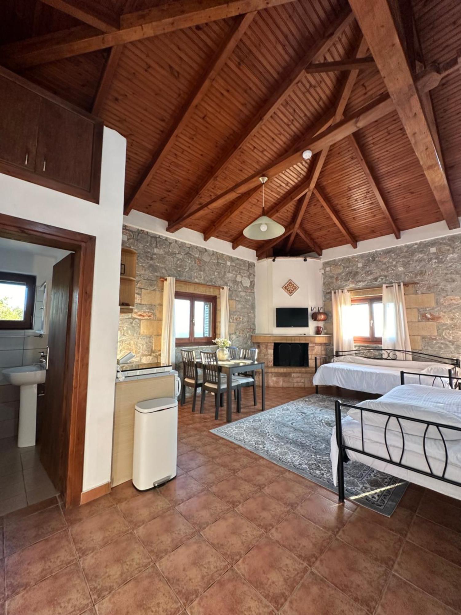 Papanestoras Apartments Kardamyli Dış mekan fotoğraf
