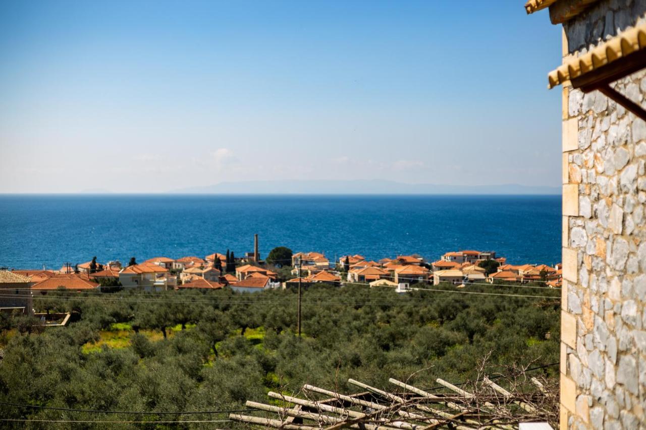 Papanestoras Apartments Kardamyli Dış mekan fotoğraf